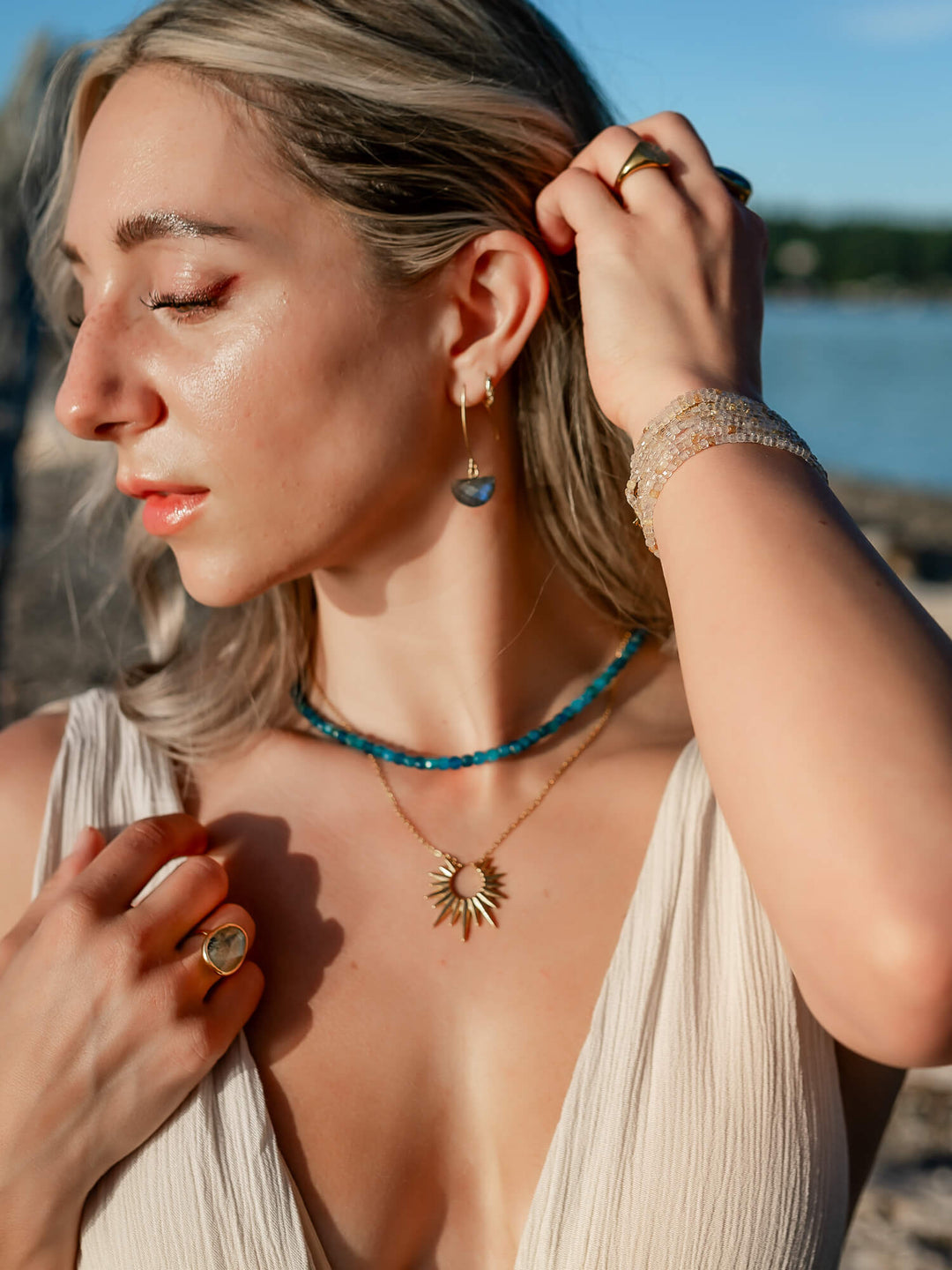 Blue Apatite Gemstone Beaded Necklace |  Gold Toggle Clasp | Removable Pearl
