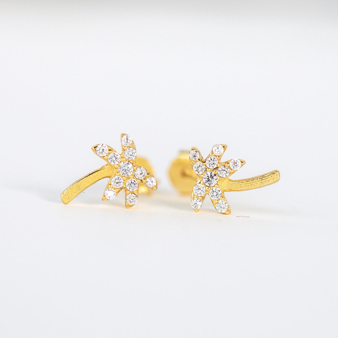 tropical vacation earrings gold palm tree studs, resort wear jewelry